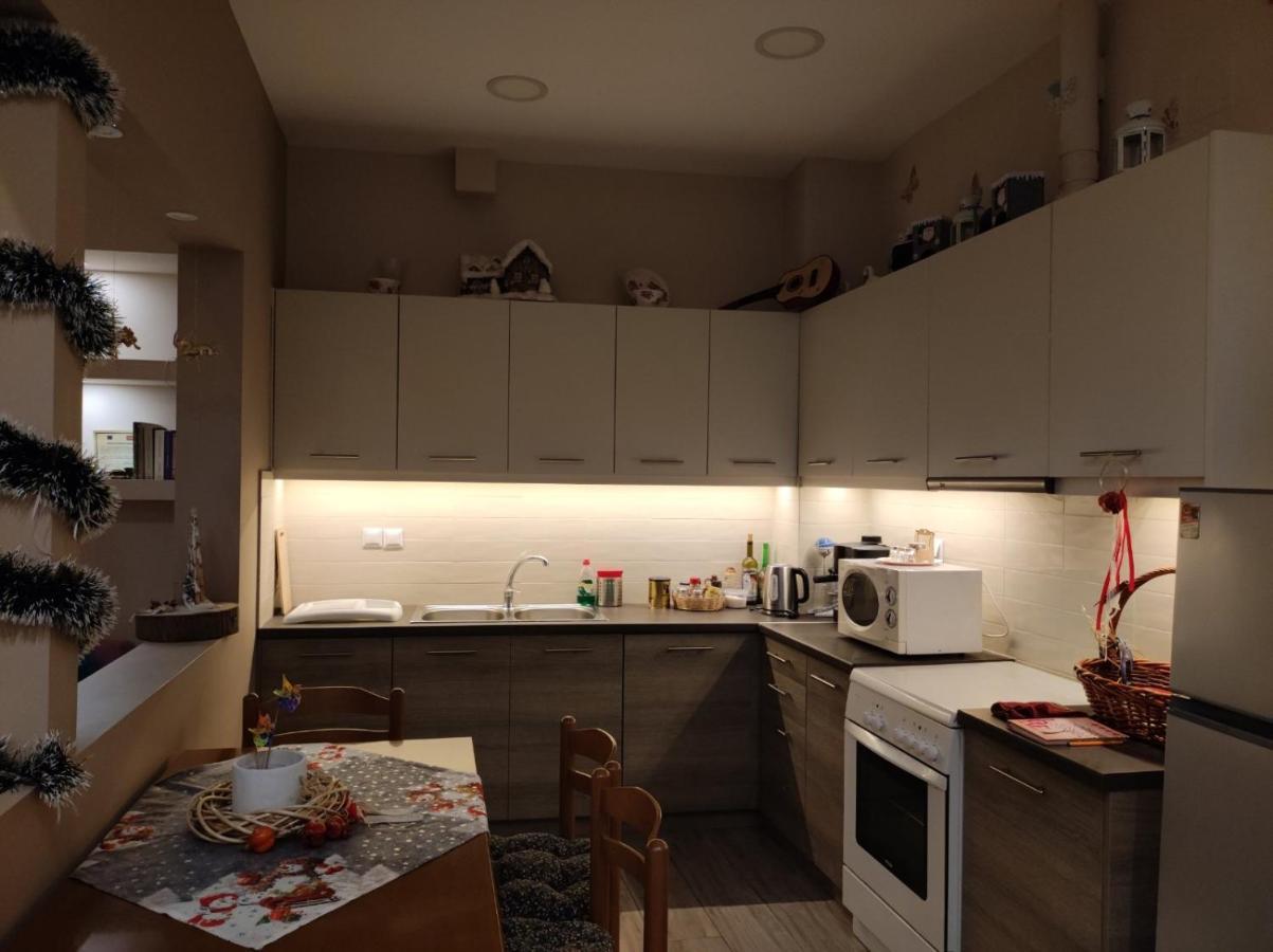 Sotiria Apartment Kiáton Exteriér fotografie