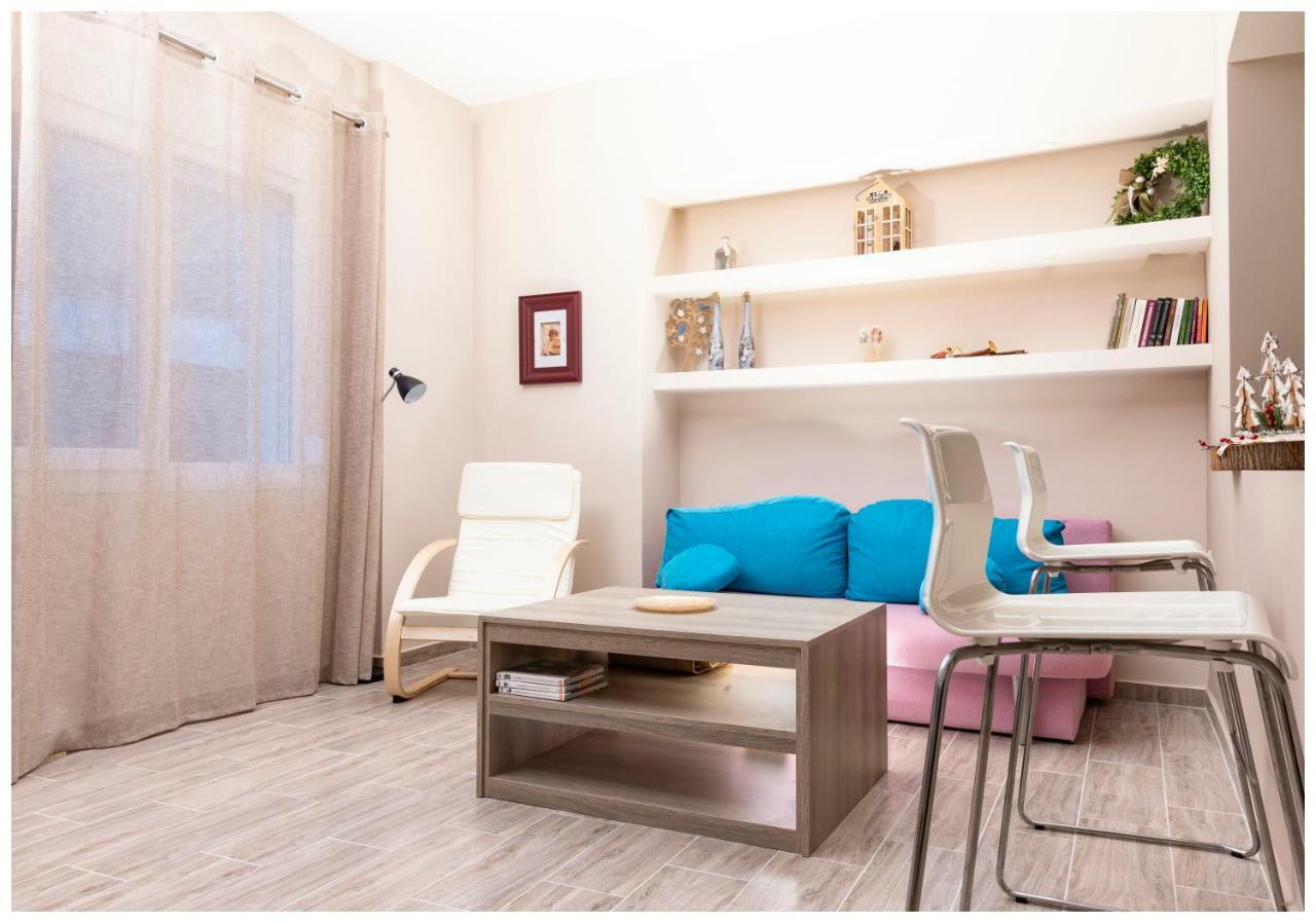 Sotiria Apartment Kiáton Exteriér fotografie